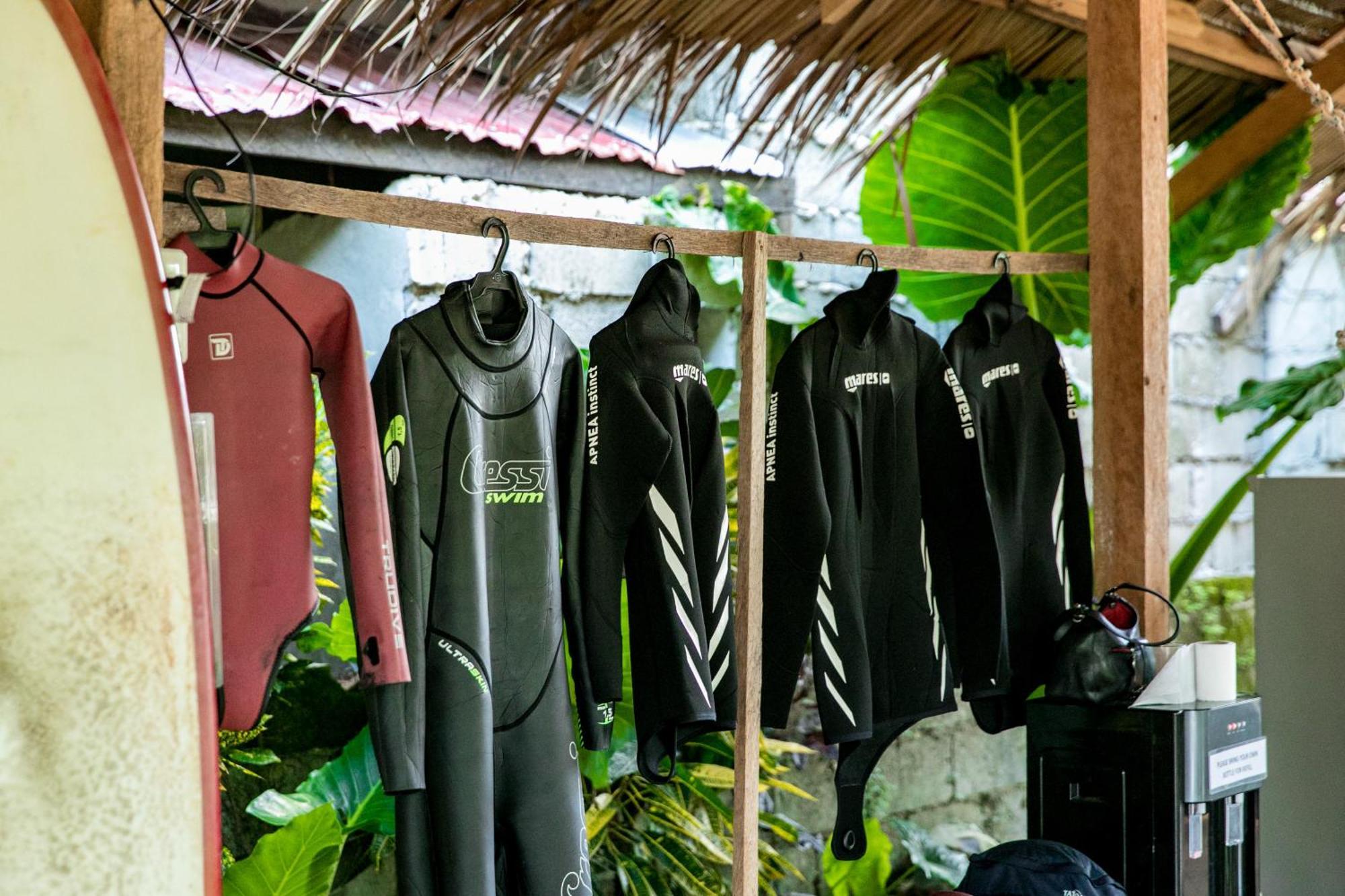Ozen Freediving Hostel General Luna  Exterior photo